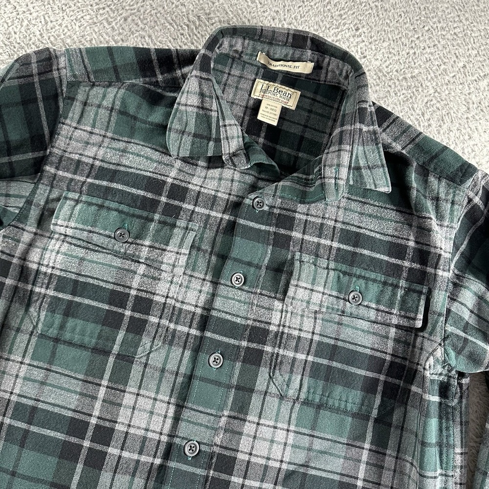 VINTAGE L.L Bean Chamois Shirt Mens‎ Medium Green Gray Cotton Long Sleeve Heavy